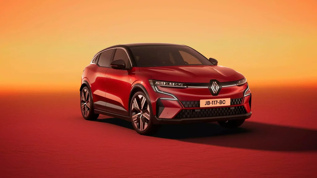 Renault Megane E-Tech electric voorkant rood, Stam Renault
