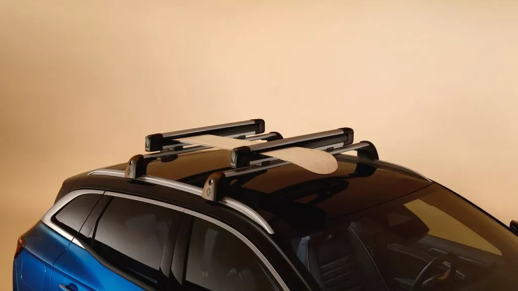 Renault Austral dakdragers en ski en snowboardrek, Stam Renault