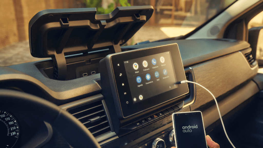 Renault Trafic E-Tech electric Android Auto, Stam Renault