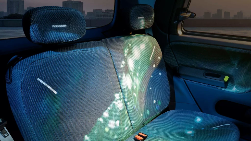 Renault Twingo E-Tech electric nieuw achterbank, Stam Renault