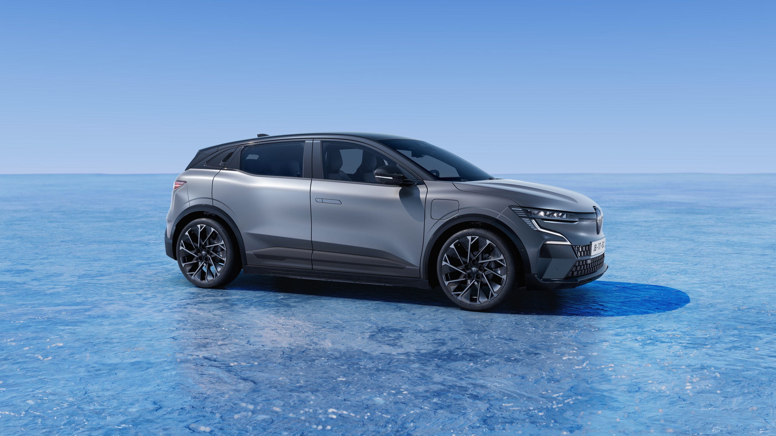 Renault Megane E-Tech electric zijkant, Stam Renault