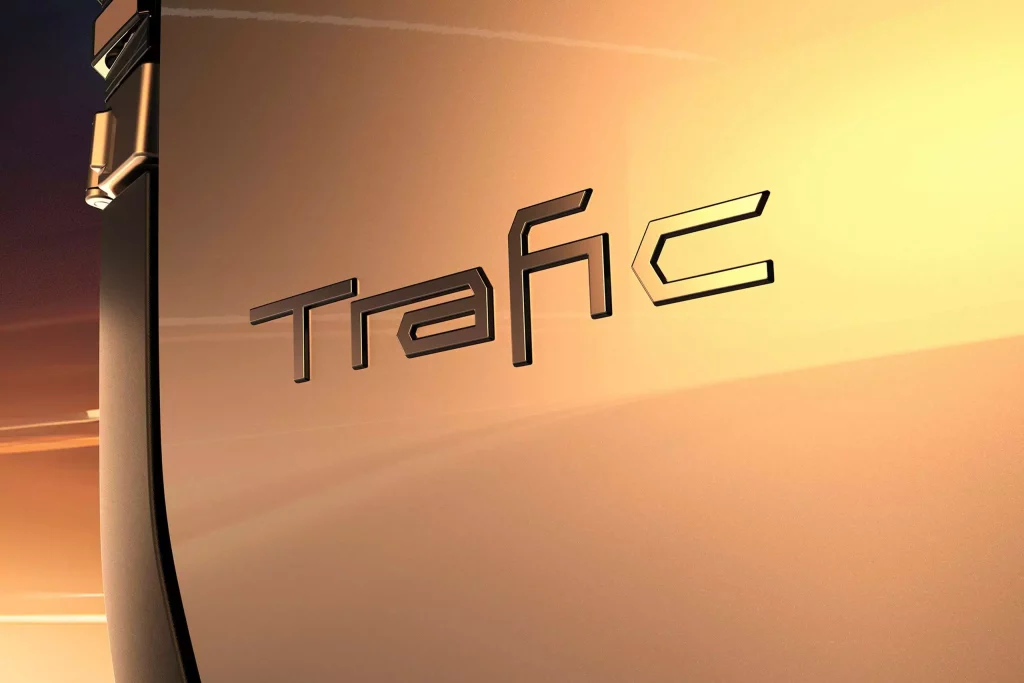 Renault Trafic E-Tech electric nieuw logo, Stam Renault