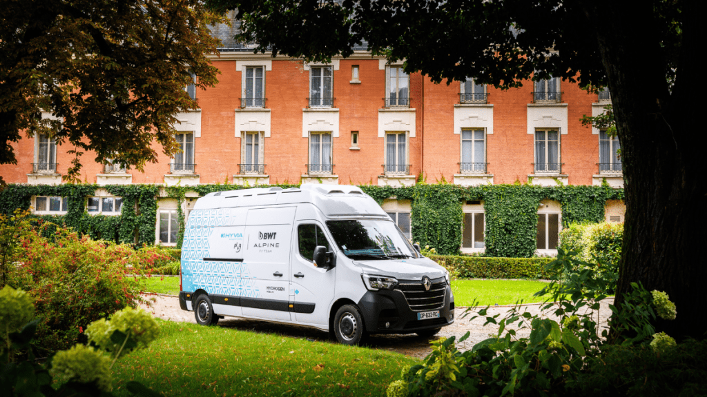 Renault Master van H2-Tech dual power, Stam Renault