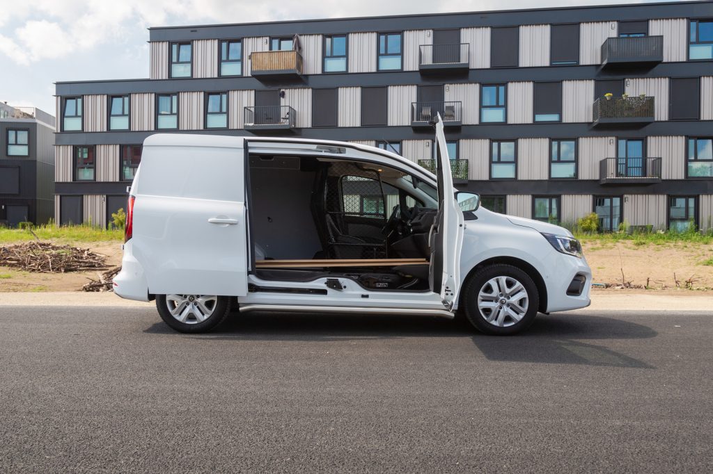 Renault Kangoo E-Tech electric op-en ombouwmogelijkheden, Stam Renault