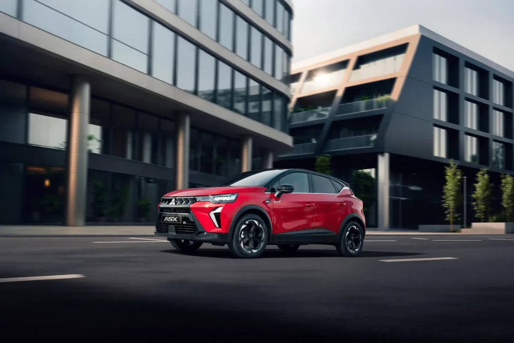 Mitsubishi ASX rijdend, Stam Mitsubishi