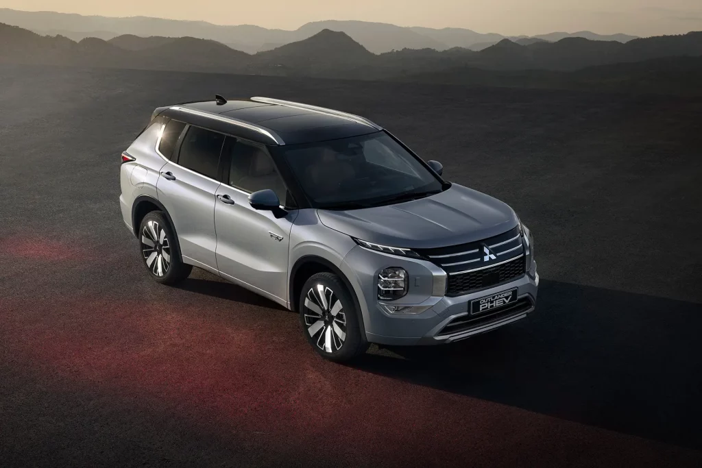 Mitsubishi Outlander PHEV introductie voordeel, Stam Mitsubishi