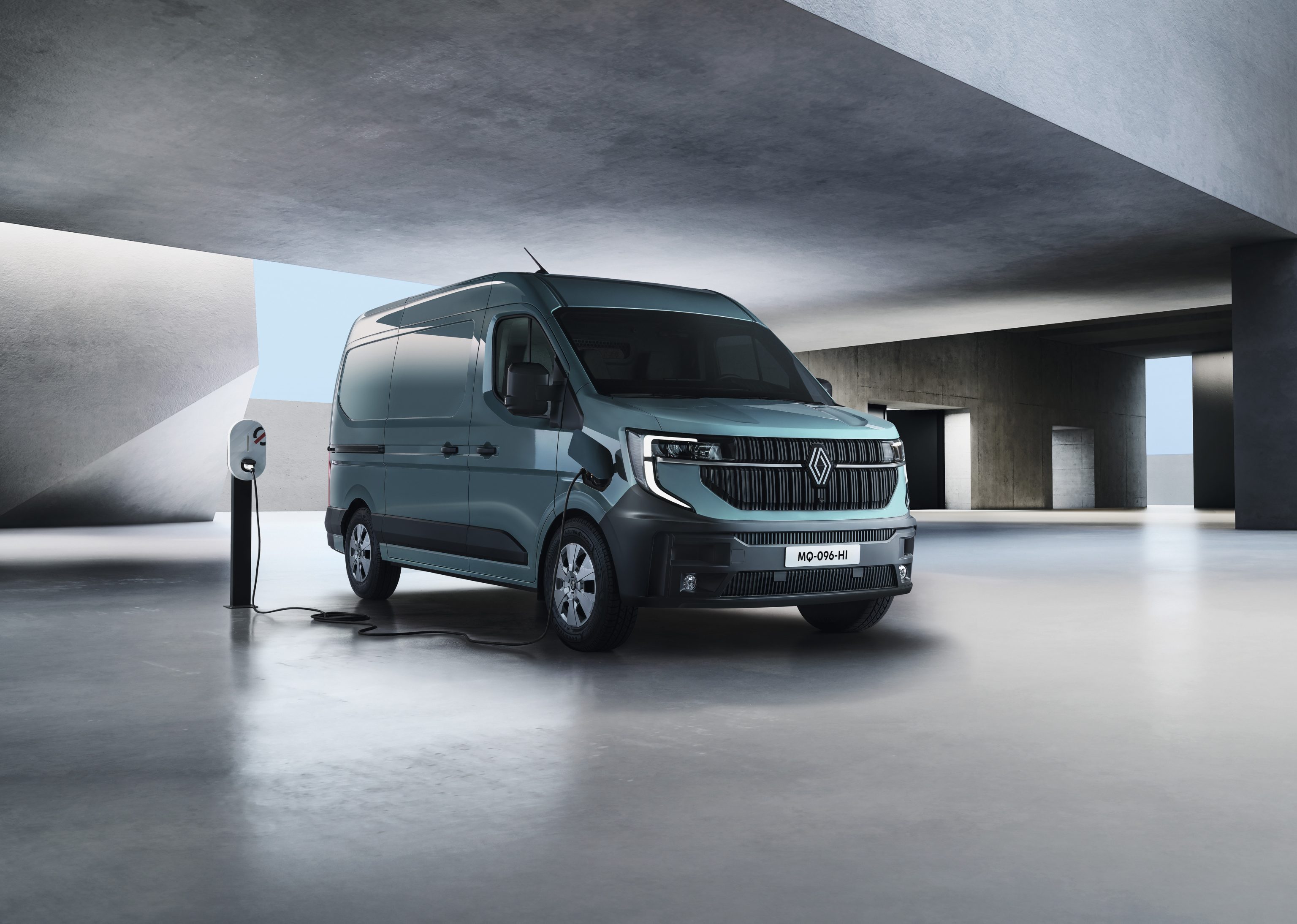 Renault Master E-Tech electric laden, Stam Renault